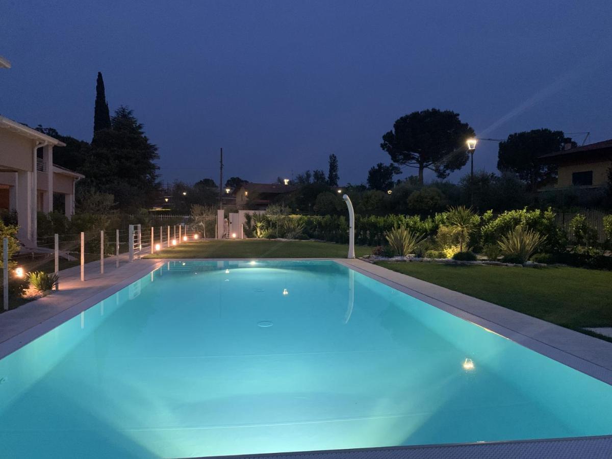 Villa Meri Star Manerba del Garda Buitenkant foto